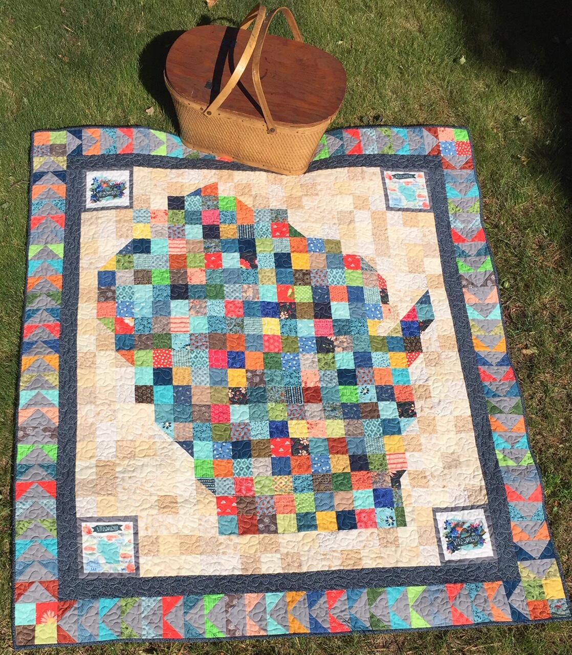 Meandering Wisconsin A Picnic Quilt Pattern