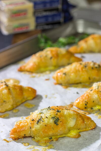 Cheesy Crescent Rolls