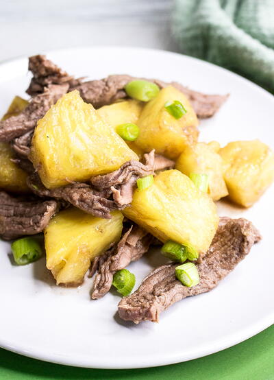 5-Ingredient Pineapple Beef Stir Fry