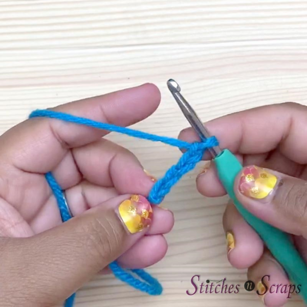 How to Crochet Without a Slip Knot