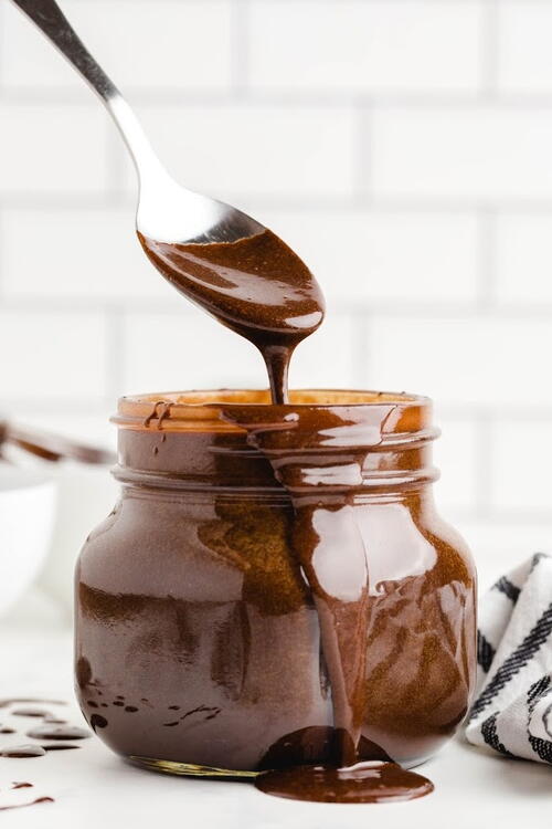 Hot Fudge Sauce | RecipeLion.com