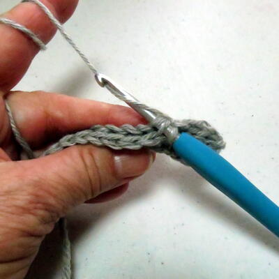 How to Do a Thermal Single Crochet Stitch