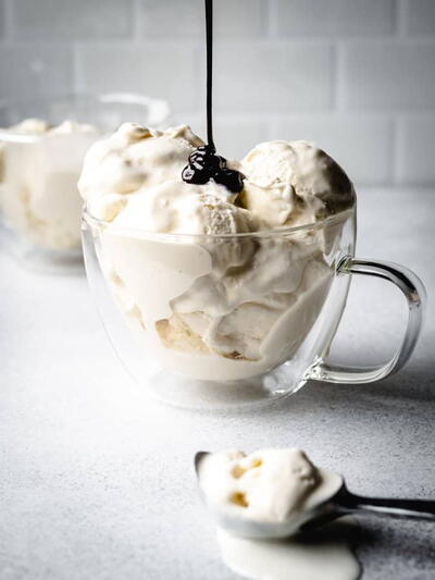 No-churn Vanilla Ice Cream