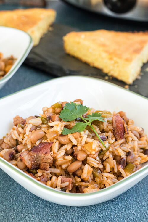 Hoppin’ John Recipe With Slow Cooker | FaveHealthyRecipes.com