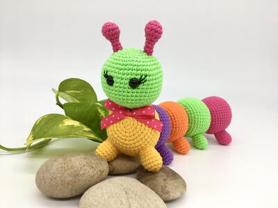 Free Amigurumi Caterpillar Crochet Pattern
