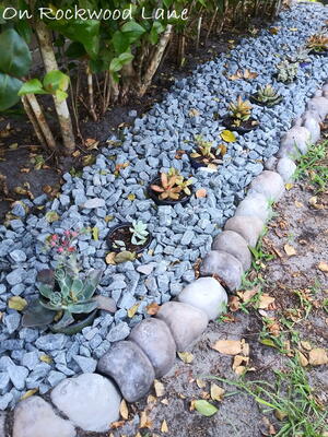 Front Yard Rock Succulent Garden, Front Yard Landscaping With Rocks And Succulents