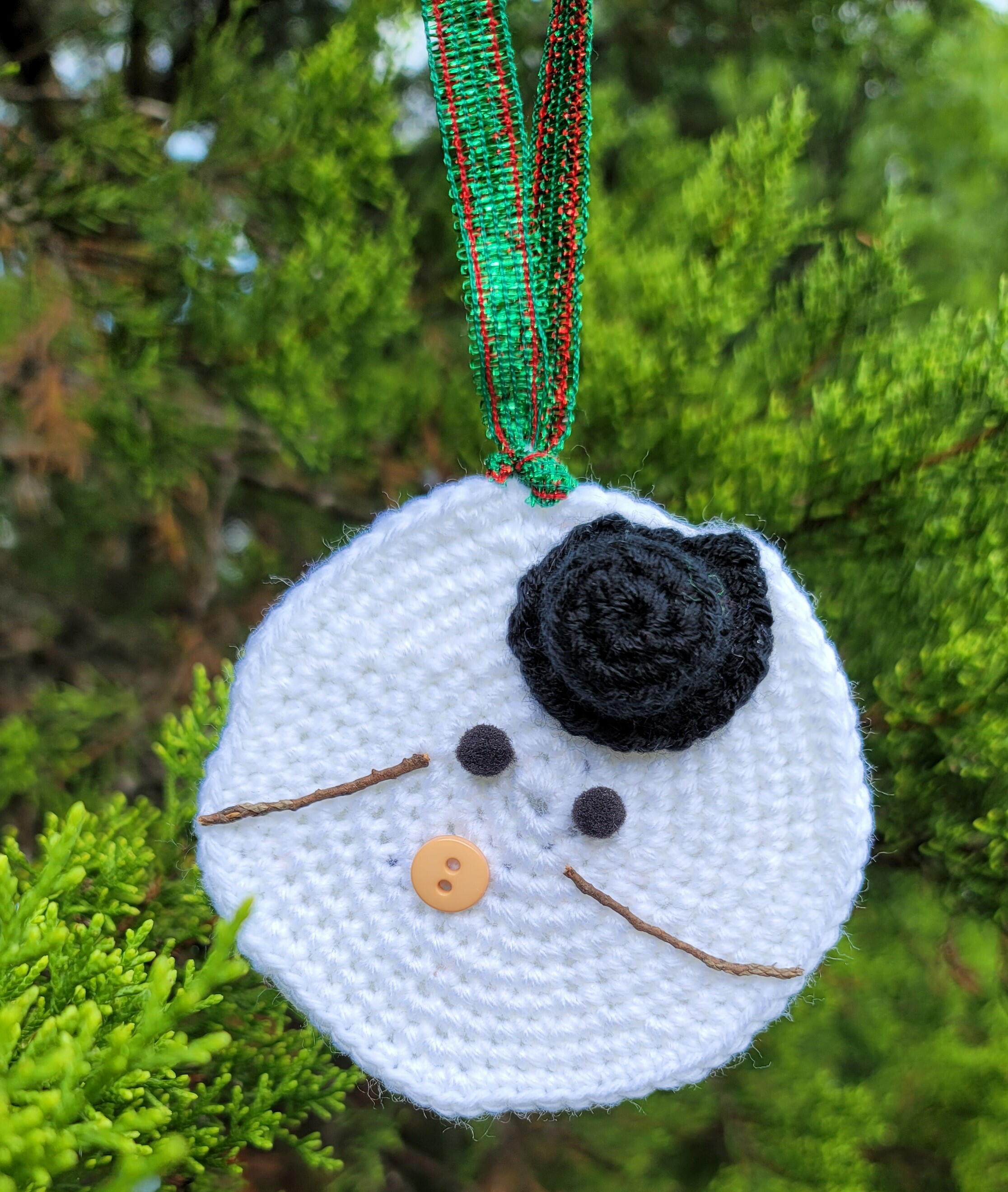 Melted Snowman Ornament | AllFreeChristmasCrafts.com