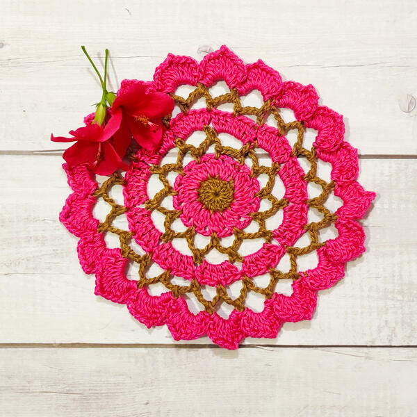 Ruffled Mini Flower Doily