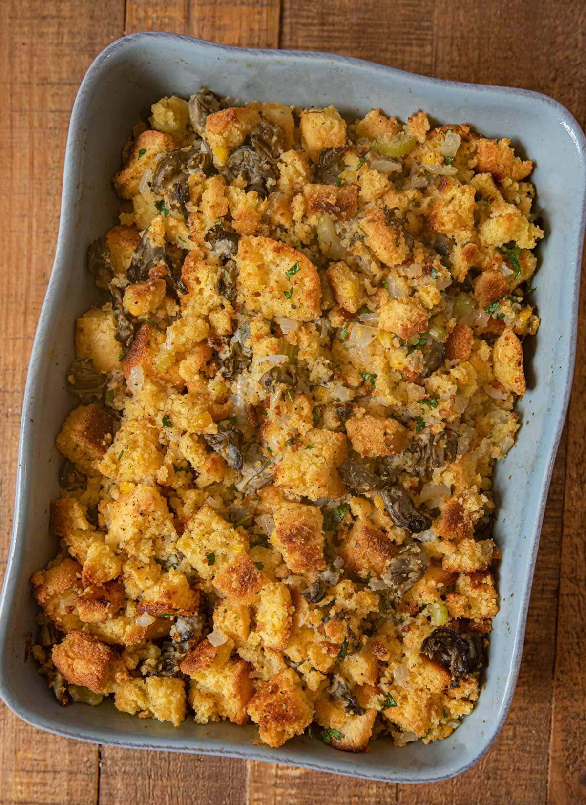 Oyster Cornbread Dressing | FaveSouthernRecipes.com