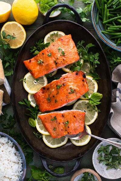 4-ingredient Roasted Salmon
