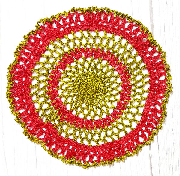 How To Make A Pretty Lace Doily