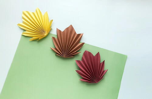 Easy Fall Leaf Craft For Kids
