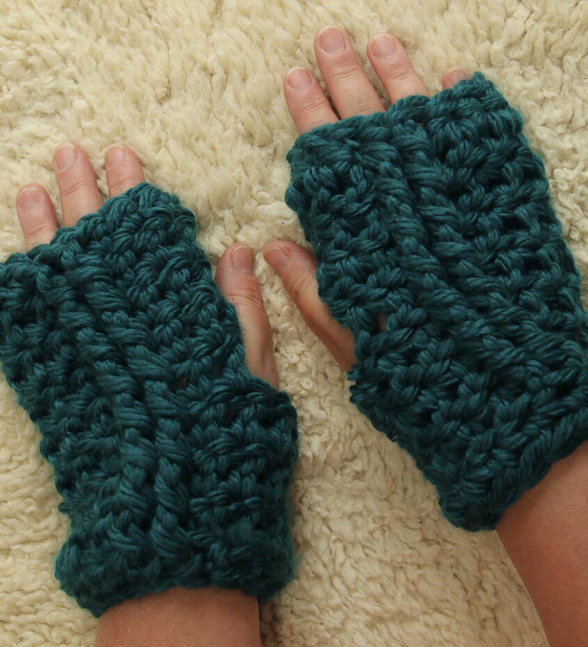 Tramlines Wrist Warmers | AllFreeCrochet.com