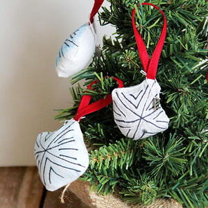 Snow Day Snowflake Ornaments Sewing Tutorial