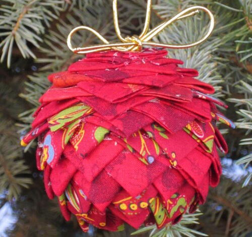 Prairie Point Pinecone Ornament