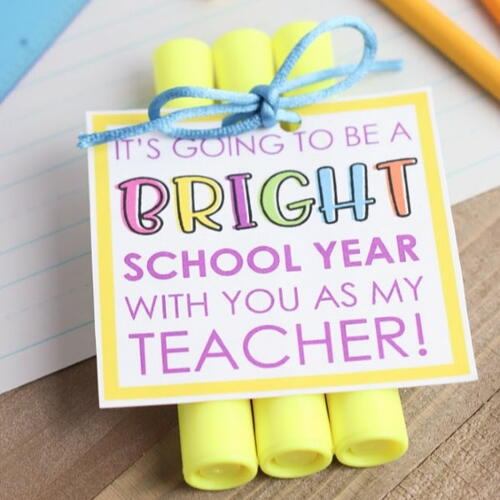 Highlighter Teacher Gift | AllFreeKidsCrafts.com