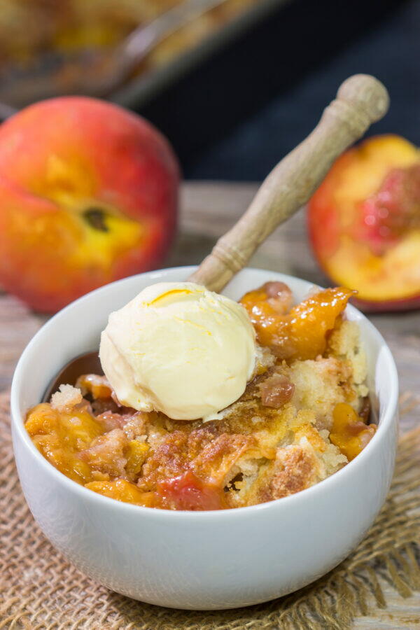 Southern Peach Cobbler | TheBestDessertRecipes.com