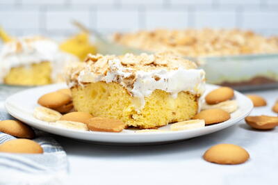 How To Make The Best Banana Pudding Poke Cake At Home