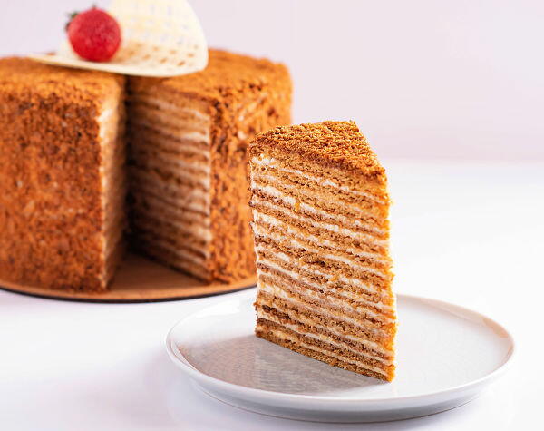 Medovik - Russian Honey Cake
