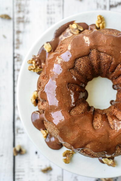 Banana Walnut Cake With Chocolate Glaze