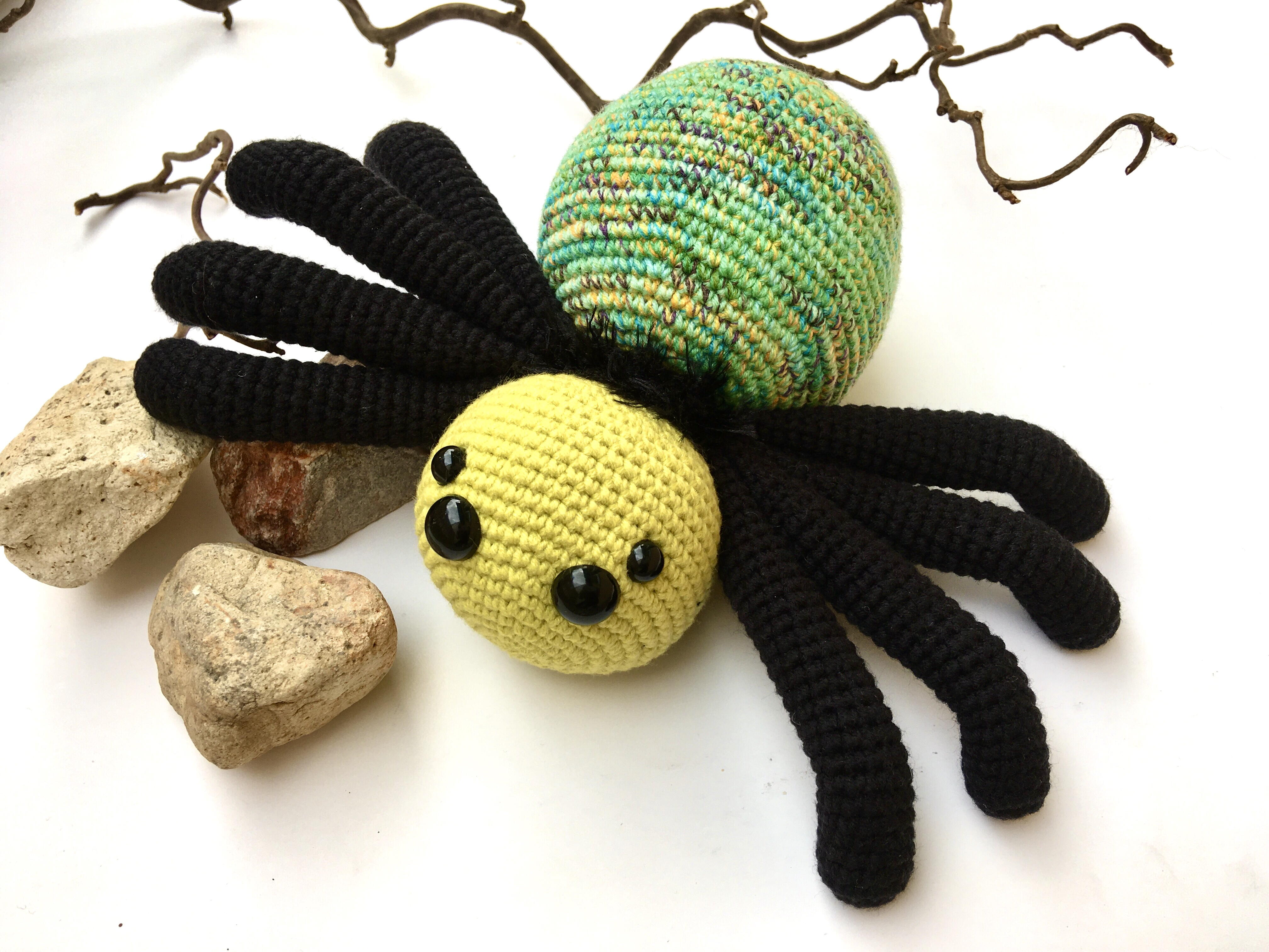 Free Amigurumi Spider Crochet Pattern | AllFreeCrochet.com