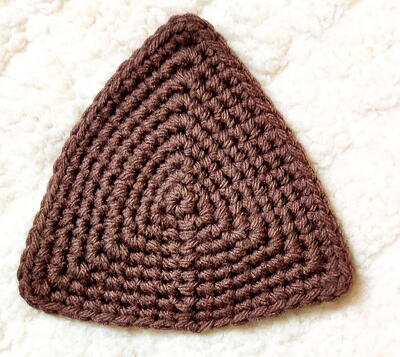 How To Make A Single Crochet Solid Triangle
