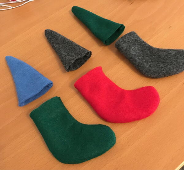 Mini Christmas Gnome Stockings - Step 8