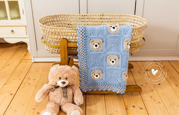 Bear Crochet Baby Blanket