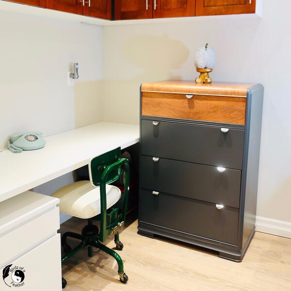 How To Eliminate That Musty Smell From Old Furniture!