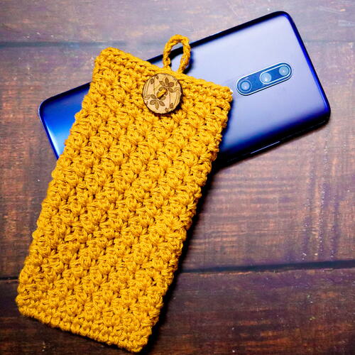 How To Make A Textured Crochet Mobile Pouch