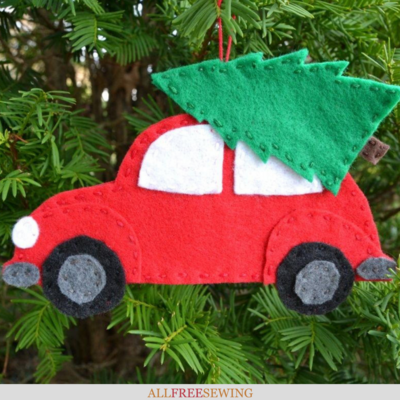 Christmas Tree With Vintage Car Ornaments Tutorial