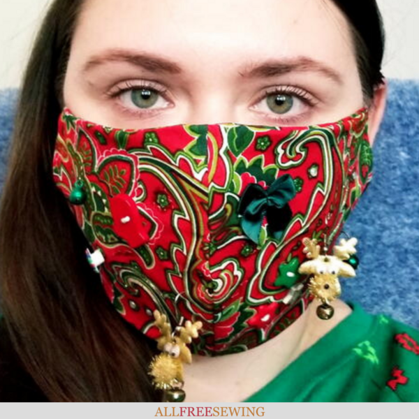 DIY Ugly Christmas Face Masks [Printable Templates]