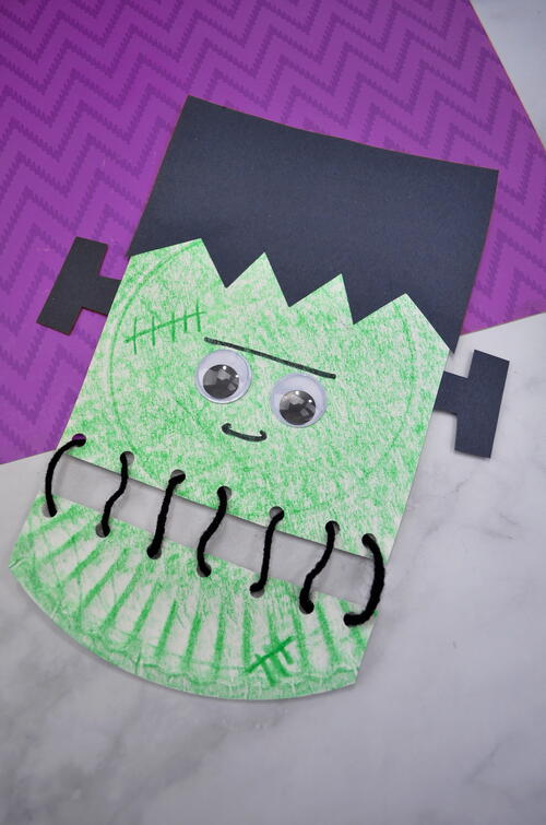Frankenstein Paper Plate Craft | AllFreeHolidayCrafts.com