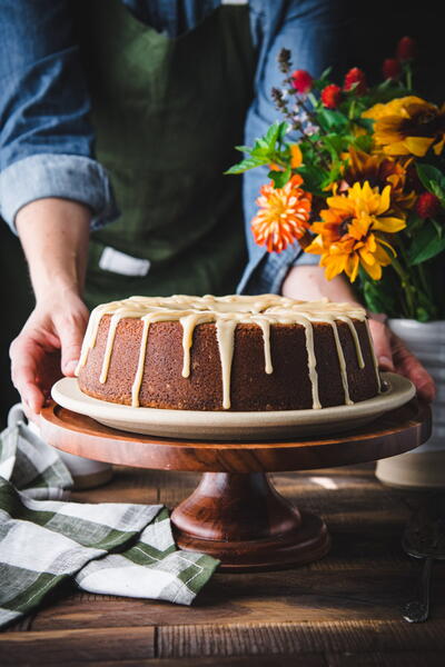 Vanilla Pound Cake With Caramel Icing