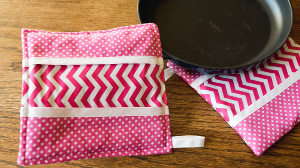 Cute and Easy Potholders to Sew (Video & Pic Tutorial)