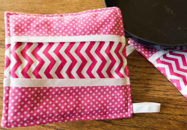 Cute and Easy Potholders to Sew (Video & Pic Tutorial)