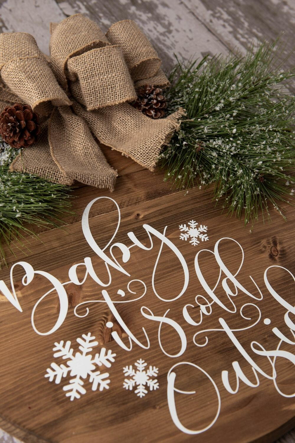 Diy Farmhouse Winter Sign | AllFreeHolidayCrafts.com