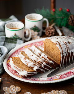 Iced Gingerbread Loaf RecipeLion com Iced Gingerbread Loaf RecipeLion com