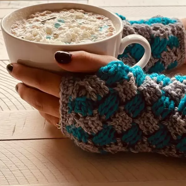 Winter Waves Crochet Comfort Scarf