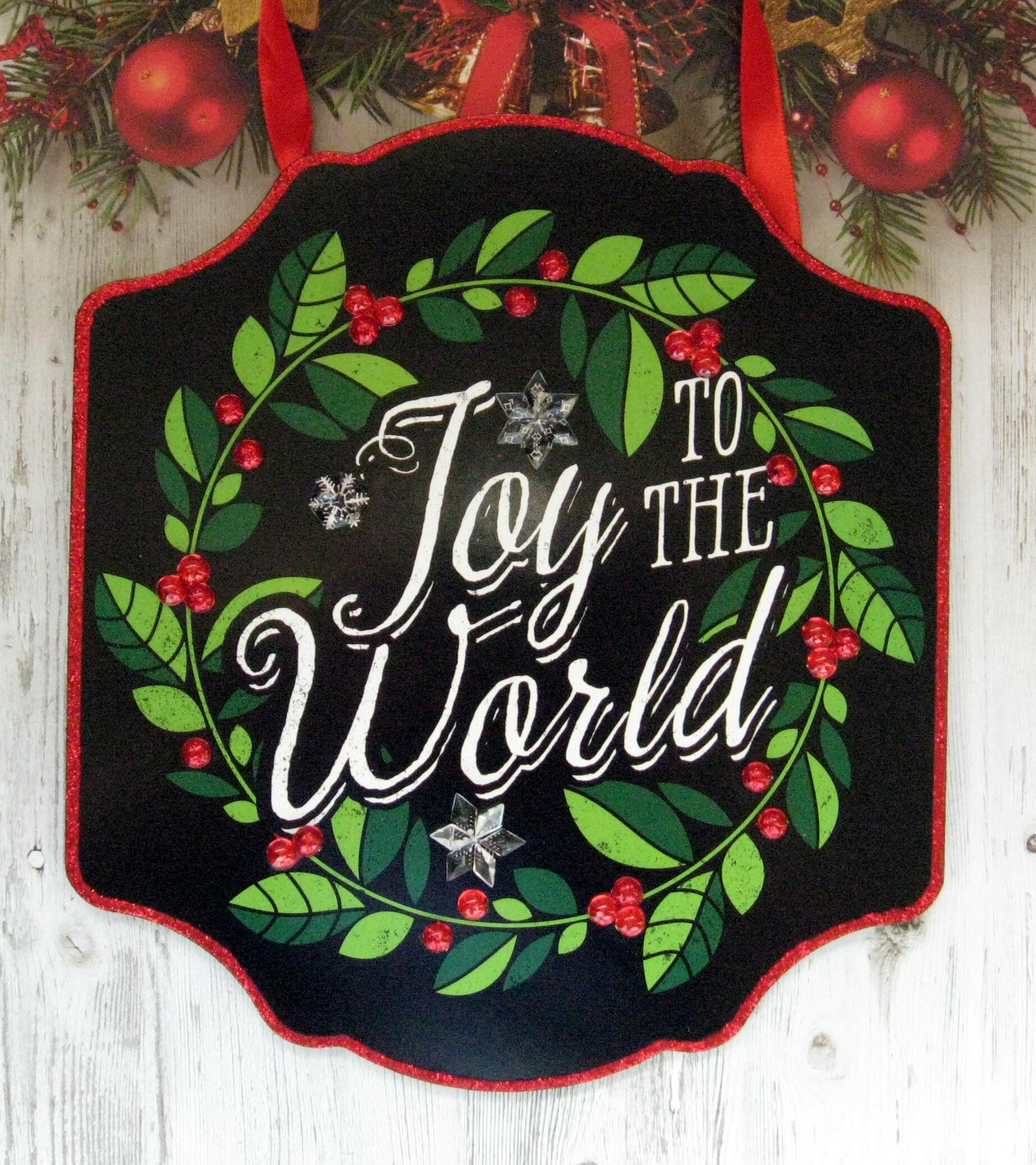 Embellished Christmas Sign | AllFreeHolidayCrafts.com