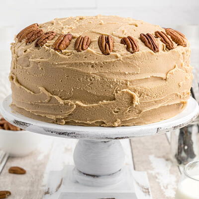 Old Fashioned Southern Caramel Layer Cake | FaveSouthernRecipes.com