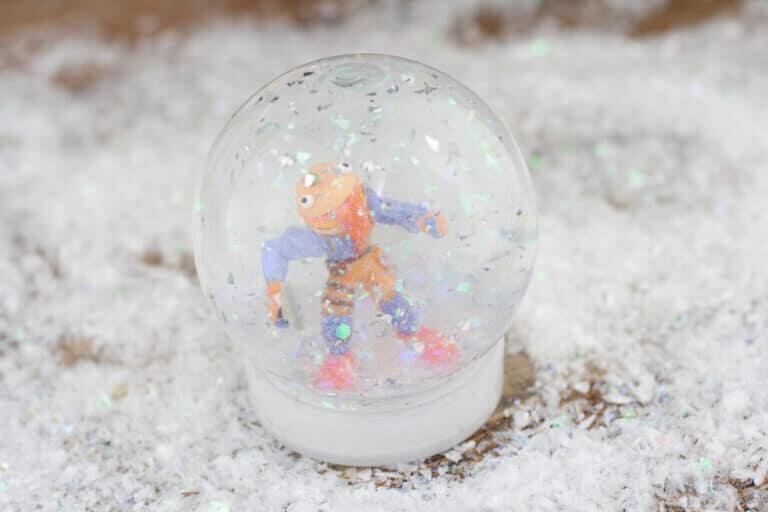 Fortnite Snow Globe