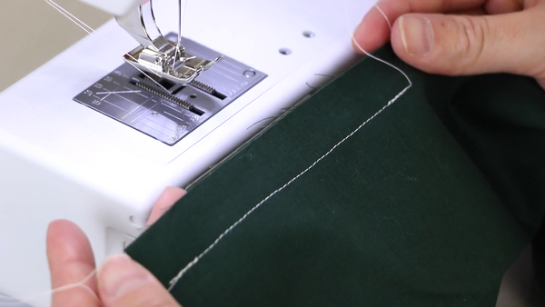 How to Sew a Straight Line With a Sewing Machine