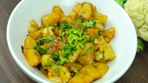 Easy Aloo Gobi Recipe Without Any Spices At Home