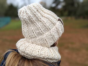 Knitting Pattern Hat for Woman PDF Graphic by Time Knitting · Creative  Fabrica