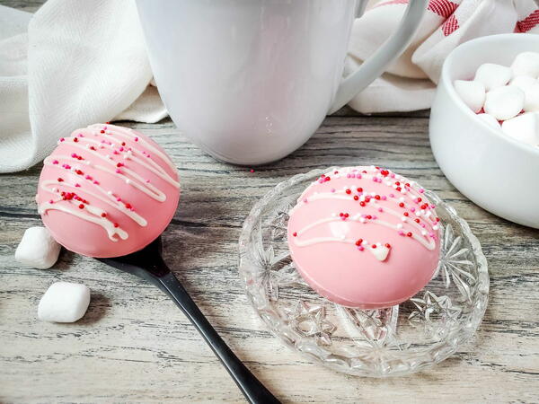 Strawberry Hot Cocoa Bombs