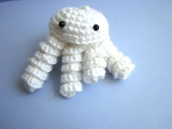 Adorable Amigurumi Jellyfish 