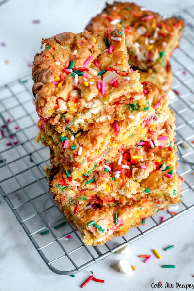 Super Easy Cake Mix Blondies