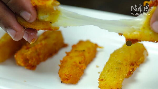 Mozzarella Sticks | Perfect Boxed Meal