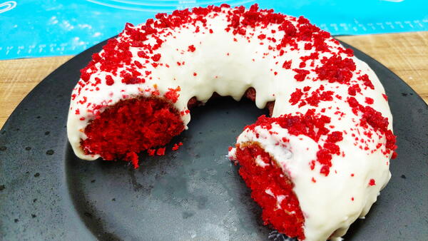 Easy Red Velvet Bundt Cake Recipe